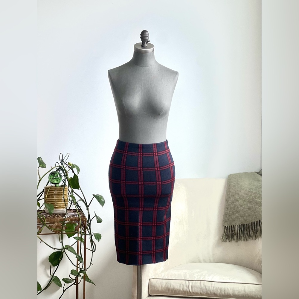 Plaid Pencil Skirt in Navy and Red